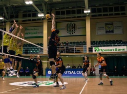 Волейболистов «Днепра» обокрали во Львове