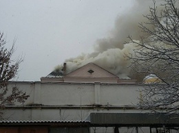 В Ужгороде загорелось здание СИЗО