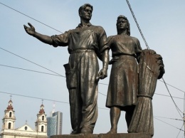 Русскоязычное население Литвы выступает против реставрации советских памятников