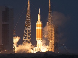 С мыса Канаверал стартовала ракета Delta IV со спутником для Вооруженных сил США