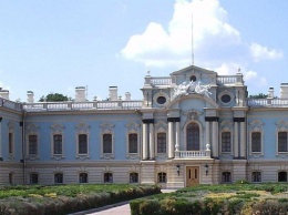 На реконструкцию Мариинского дворца выделили почти 30 млн грн