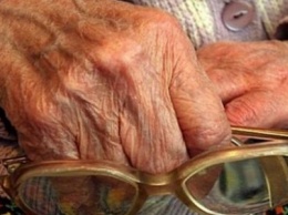 На Сумщине разыскивают двух женщин, которые обворовали 80-летнюю пенсионерку