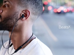 Apple задерживает выпуск беспроводных наушников BeatsX на 2-3 месяца