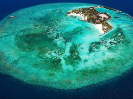 Солнце, пальмы, ненавистный тунец и психоз // Как живут и работают сотрудники мальдивских курортов