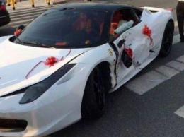 Горько: свадебный Ferrari разбили в ДТП по пути в ЗАГС