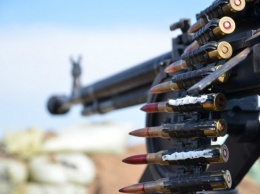 Боевики за прошедшие сутки 52 раза обстреляли позиции украинских военных на Донбассе