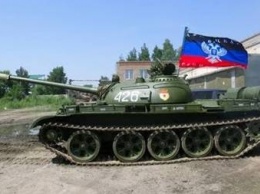 Сепаратисты заявили, что отводят танки и бронетехнику с передовой