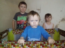 Семье переселенцев из Донецкой области необходима помощь