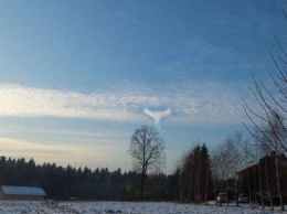 В небе над Польшей увидели облачного ангела (фото)
