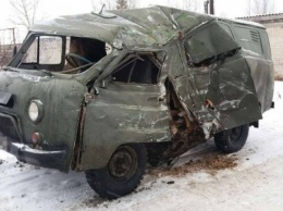 Силовики попали в аварию на Луганщине, есть пострадавшие