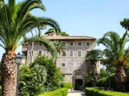 В Италии арестовали князя за выращивание конопли в замке (ФОТО)