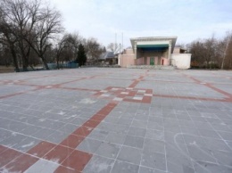 В Приднепровском парке будет два стиля - "современный" и "старый город" (ФОТО)