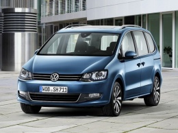 Volkswagen озвучил цену на обновленный минивэн Sharan