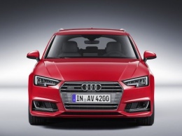 RS4 в кузове "седан" решила выпустить Audi