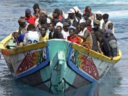 В Марокко африканские мигранты пытались пересечь испанскую границу