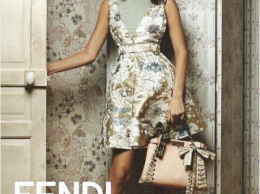Белла Хадид в рекламной кампании Fendi