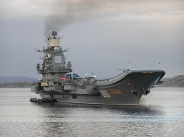 Только оттерлись: «Адмирал Кузнецов» возвращается в РФ под злые шутки