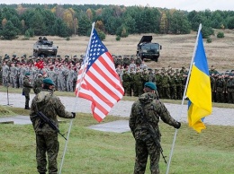 Американские инструкторы осенью начнут обучение регулярной армии Украины