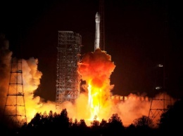 Китай удачно вывел в космос два навигационных спутника системы BeiDou