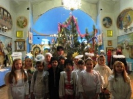 В Добропольском районе поздравили с Рождеством прихожан Свято-Успенской церкви