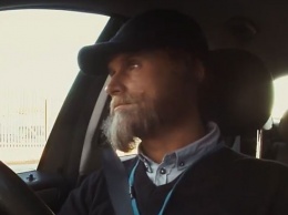Видео: Дэвид Култхард пошел в таксисты