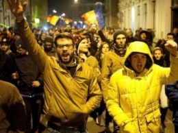 Жители Бухареста вышли на митинг - требуют отставки омбудсмена
