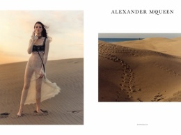 Рекламная кампания Alexander McQueen SS17