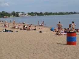 В Волгоградской области на пляже напоили и ограбили растовчанина