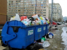 Одесские мусорщики ушли на новогодние каникулы (ФОТО)