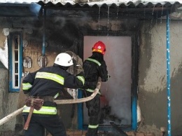 В Черкасской области во время пожара 5-летний внук спас дедушку