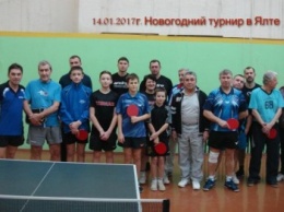 В Ялте провели турнир по настольному теннису среди любителей