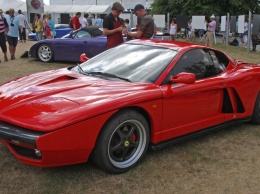 Ferrari FZ93: неизвестный и дико крутой суперкар из 90-х
