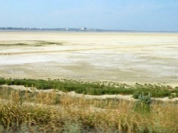 Под Керчью на озере Акташ обнаружена нелегальная добыча песка