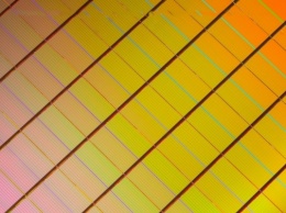 Intel и Micron представили память 3D XPoint, которая в 1000 раз быстрее и долговечнее NAND (ВИДЕО)