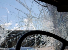 В Калмыкии водитель уснул и врезался в КамАЗ, погибли 5 человек