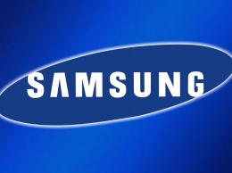 Samsung создал чехол Flip Cover со встроенным дисплеем