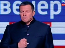 "Народ не любите?": Соловьев раскритиковал Чубайса в прямом эфире после спора в соцсетях