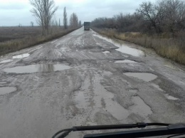 Водители требуют «привести в чувство» дороги в Николаевской области