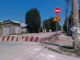 В Симферополе ограничен проезд транспорта из-за капремонта дорог (ФОТО)
