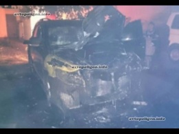 В Киеве на Оболони - на Зои Гайдай горел Volkswagen Touareg