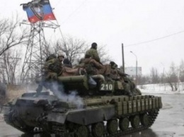 Танки, "Грады" и артиллерия: сепаратисты устроили "массовые" обстрелы украинских позиций. ВСУ несет потери