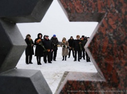 На Луганщине почтили память жертв Холокоста