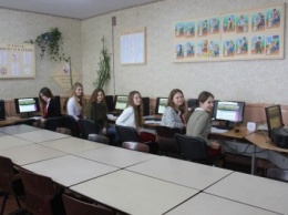На Херсонщине в двух школах открылись два компьютерных класса