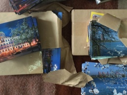 Они погибли в Донбассе: журналисты рассылают по планете открытки