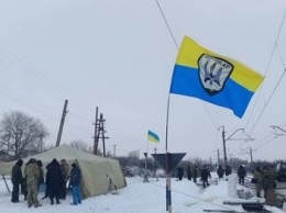 Активисты торговой блокады переместились из Луганщины в Донецкую область