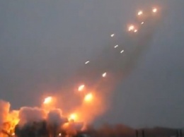 Два украинских бойца погибли. Тяжелая артиллерия оккупантов бьет по всем направлениям