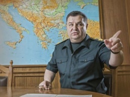 Полторак доложил Порошенко об охране ремонтников в Авдеевке