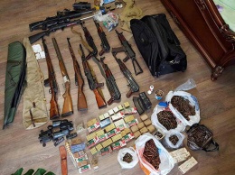 В доме жителя Хмельницкой области нашли арсенал оружия: фото