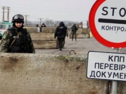 Боевики забросали гранатами пункт пропуска " Марьинка"