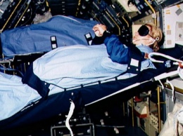 Как космонавтам спится в космосе?